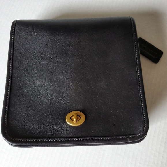 Coach Other - Coach Turn Lock Coach Originals Black Leather
